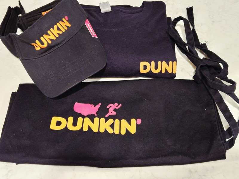Dunkin Donuts Employee T-Shirt 3XL Apron & Visor - Great for Halloween Dress Up