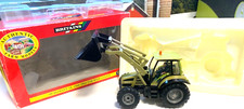 BRITAINS.1:32.00039.FARM.HURLIMANN 1500 SX AWD 4x4 TRAKTOR.FRONTLADER.SCHAUFEL