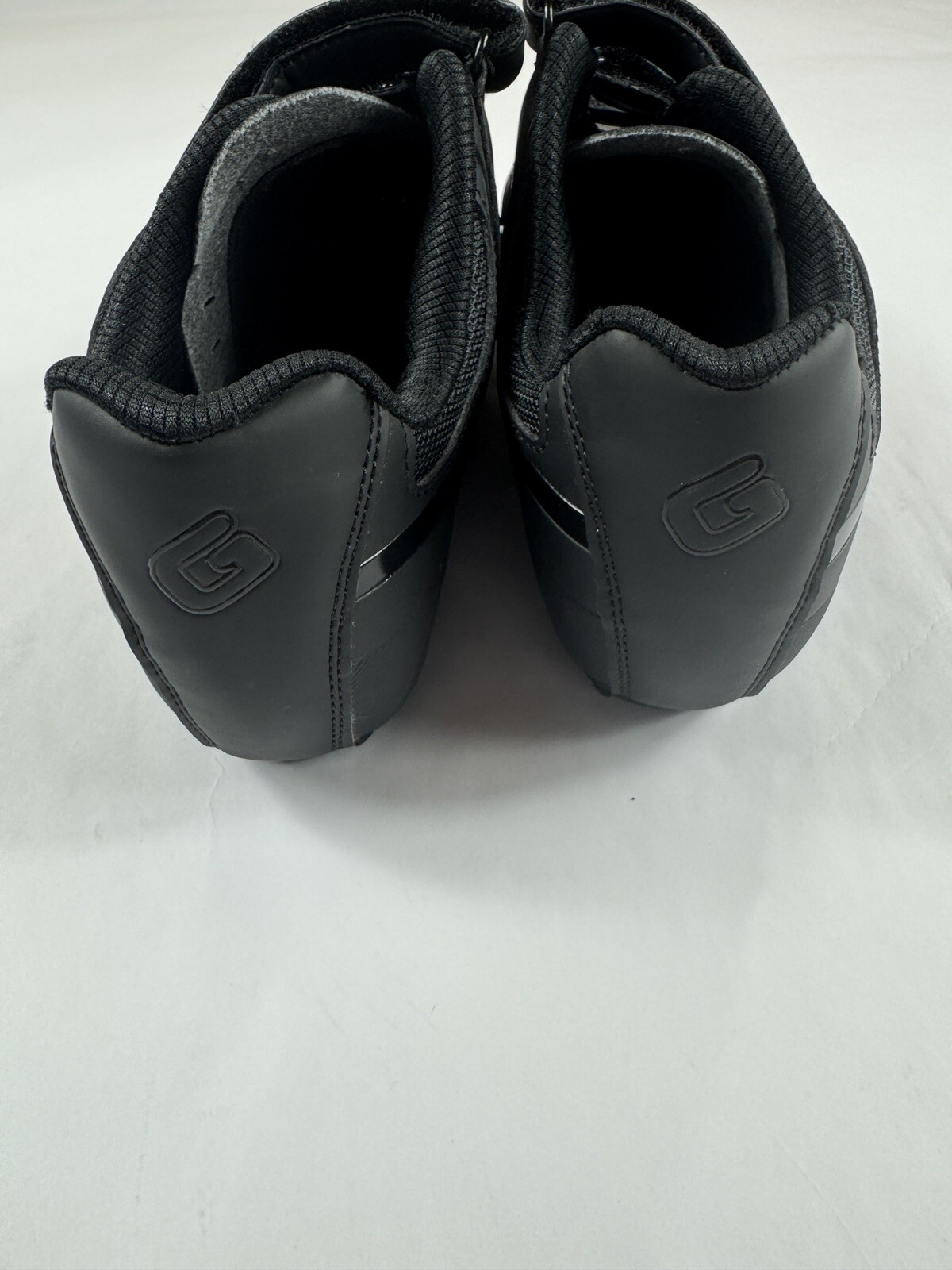 Gavin Mens Black Road Cycling Shoes Size 41 SPD Compatible Performance Sneakers