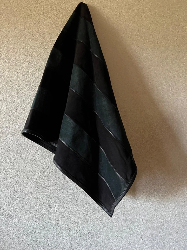 OFERTA RARA Cubierta de chal vintage grande de cuero negro y gamuza GUCCI Foto 2 de 4