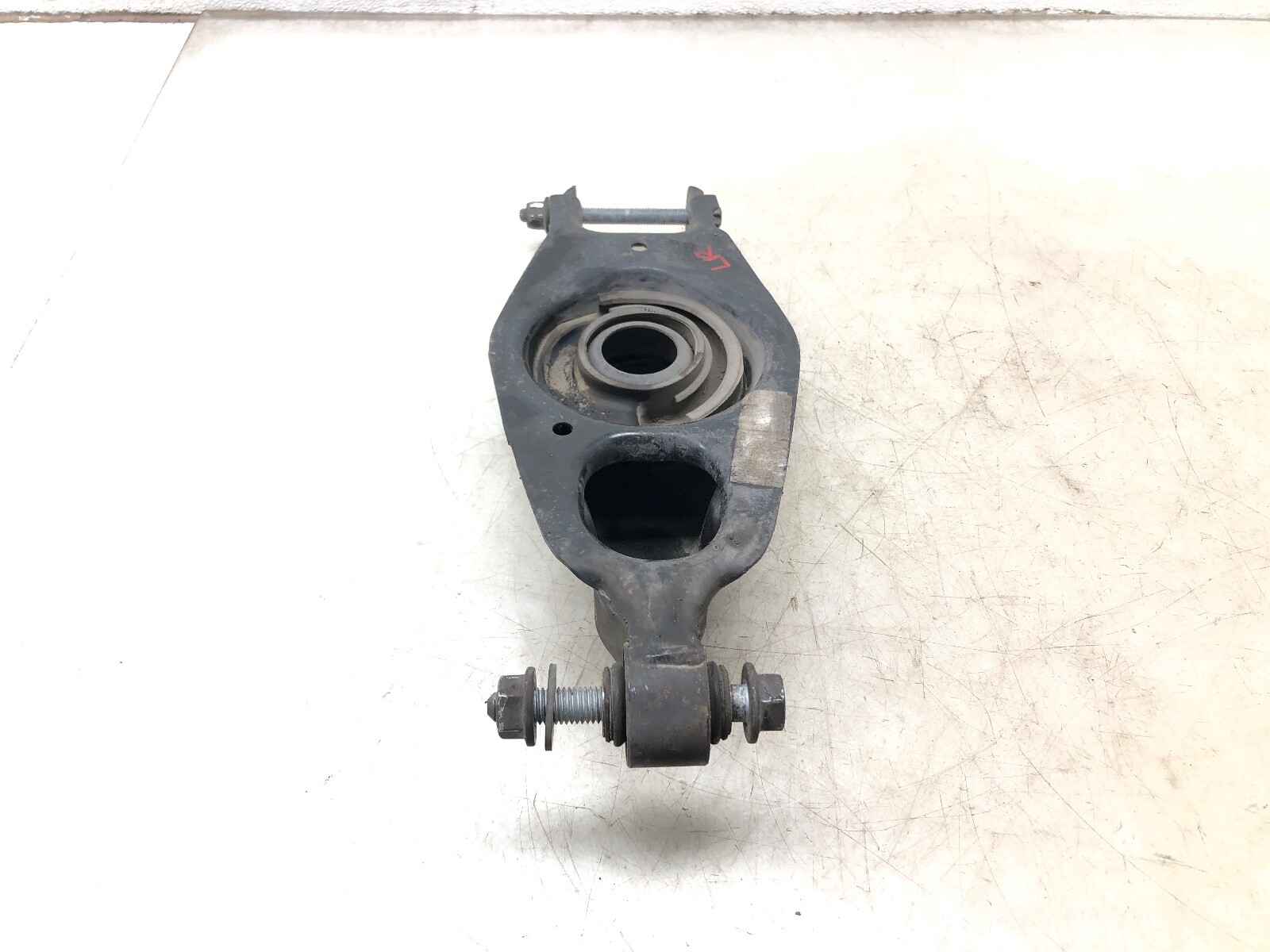 2014-2020 MASERATI QUATTROPORTE AWD LEFT DRIVER REAR LOWER CONTROL ARM OEM.