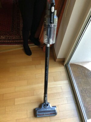 Aspirateur cyclonique sans fil