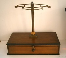 Ancienne balance trébuchet de précision - Apothicaire, bijoutier - incomplète