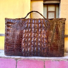 Authentic Vintage Alligator Skin Clutch Or Hand Carry Bag Brown