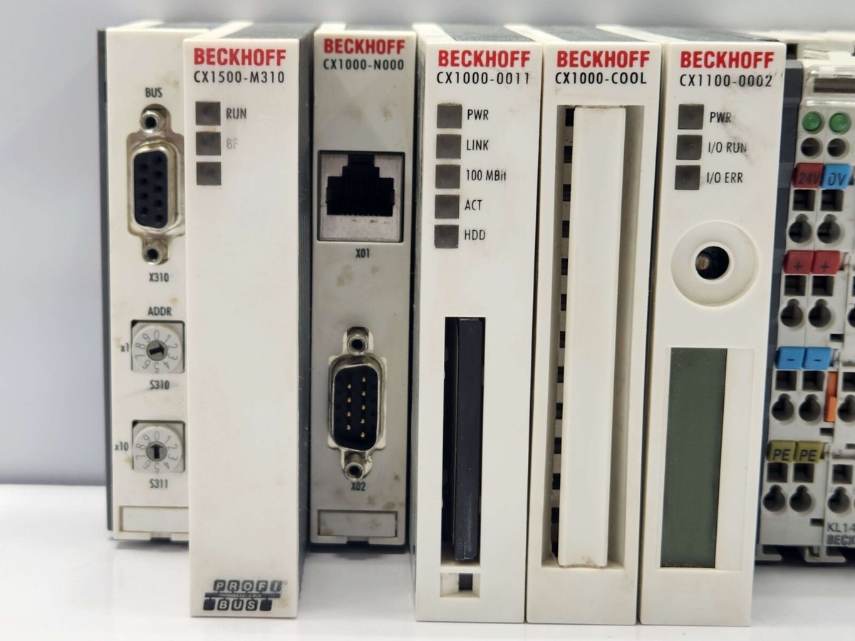 Pacchetto Beckhoff CX1500-M510, CX1000-0011, CX1000-COOL, CX1100-0002 E 16 Terminali KL, Usato Testato