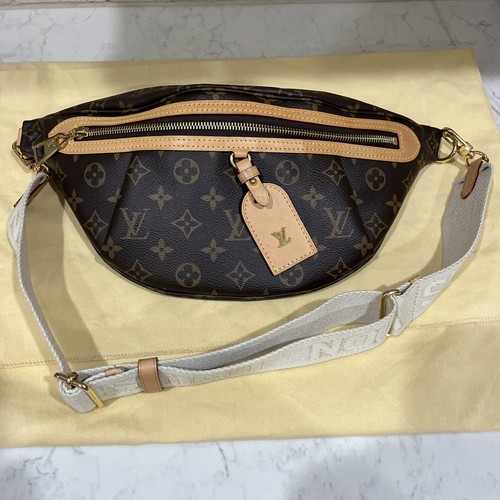 Louis Vuitton ITALY Monogram High Rise Bumbag Bag $1960+TAX