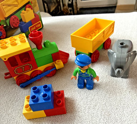 LEGO DUPLO 4974 LEGO VILLE * Equestrian Farm with 2 Figures, 1 Cat + 3 Horses with Original Box *EXCELLENT*