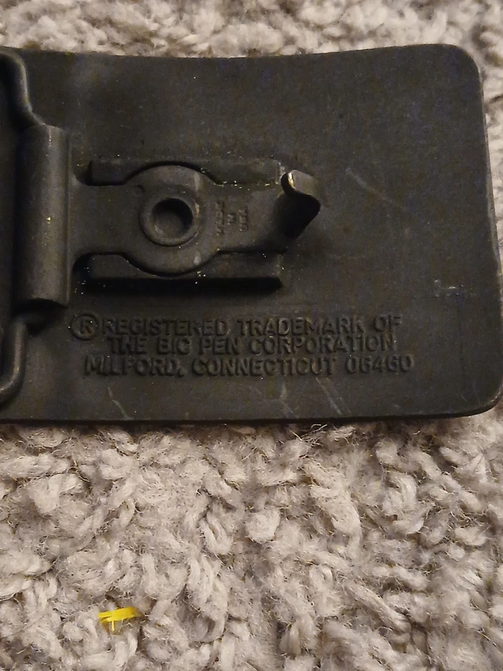 FLICK MY BIC Hebilla de Cinturón de Metal Tono Latón Vintage Publicidad Hecho en EE. UU. Años 70 Foto 4 de 4