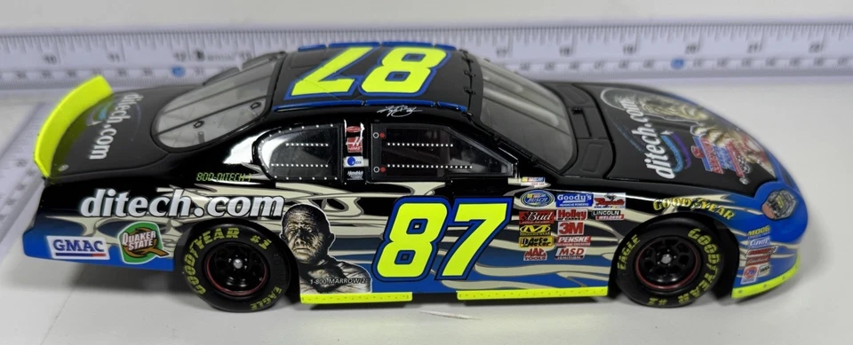 Kyle Busch ditech The Mummy NASCAR Monsters #87 2003 Monte Carlo LEER Foto 4 de 4