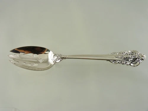 GRANDE BAROQUE 1941 PIERCED SERVING SPOON BY WALLACE STERLING