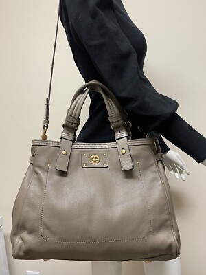 Marc by Marc Jacobs | Totally Turnlock Natasha Large  Tote Latte Leather EUC