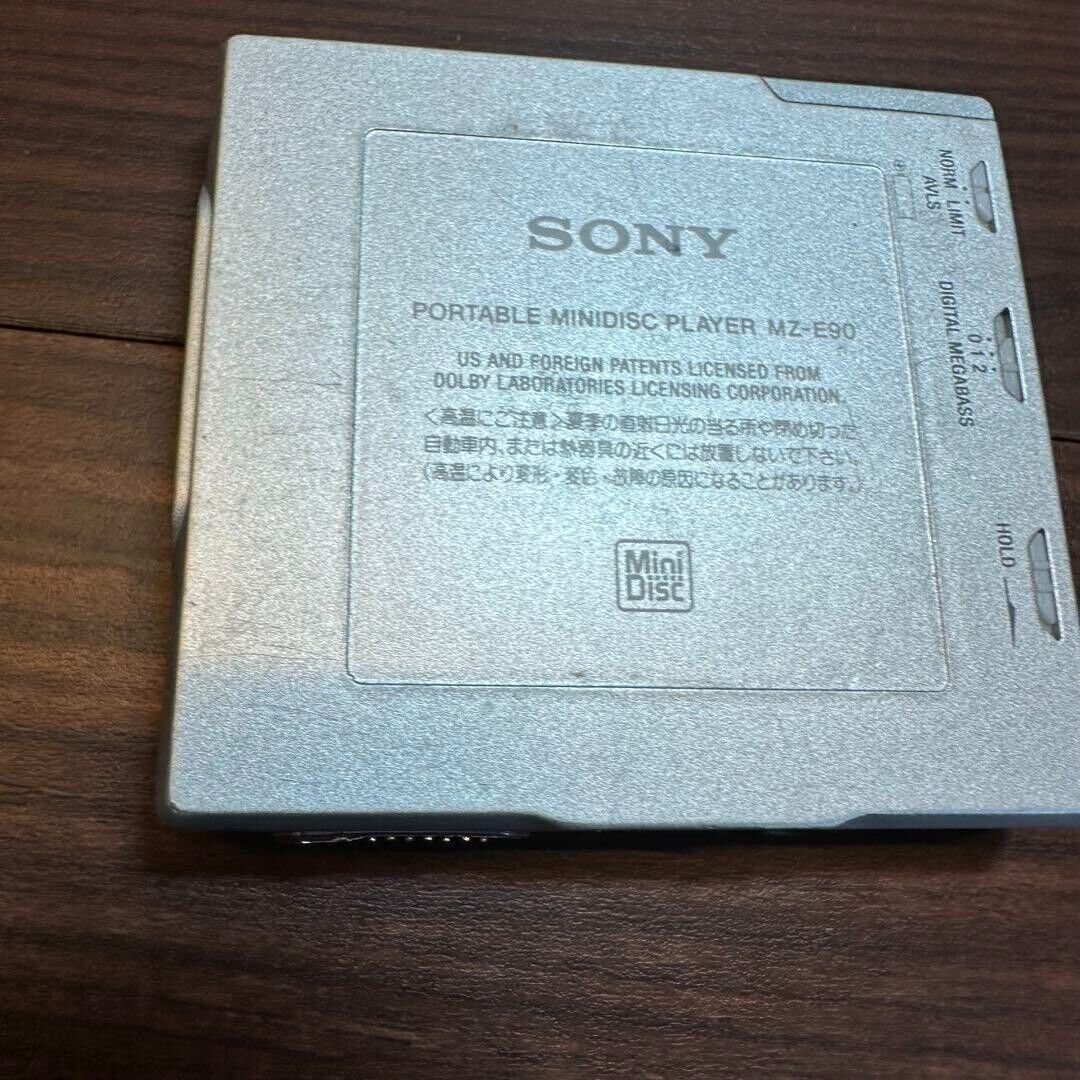 Sony MD MZ-E90 Personal Mini Disc Player Japan Used From Sony MD MZ-E90 Personal Mini Disc Player Japan Used From
