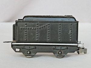 Märklin H0 - Tender locomotive with 3 carriages loaded with - Catawiki