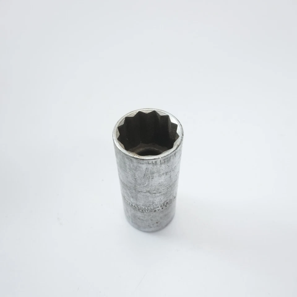 CHALLENGER by PROTO model 1736, 1/2 drive deep 12pt Socket, Size 1-1/8in, USA - Image 2 of 3