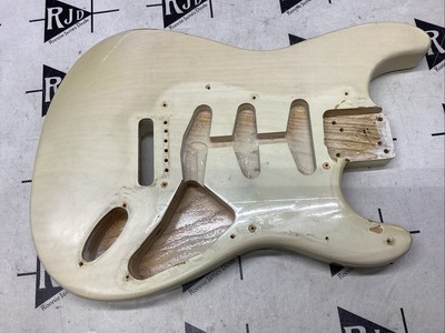 1989 Fender USA Custom Shop 50 s Stratocaster  Guitar Body Nitro Blonde Kaye