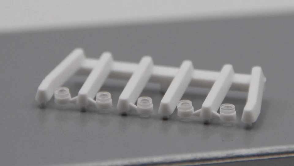 Herpa Rundumleuchten für LKW transparent 5 Stück 691515 -1:87 - /HS358