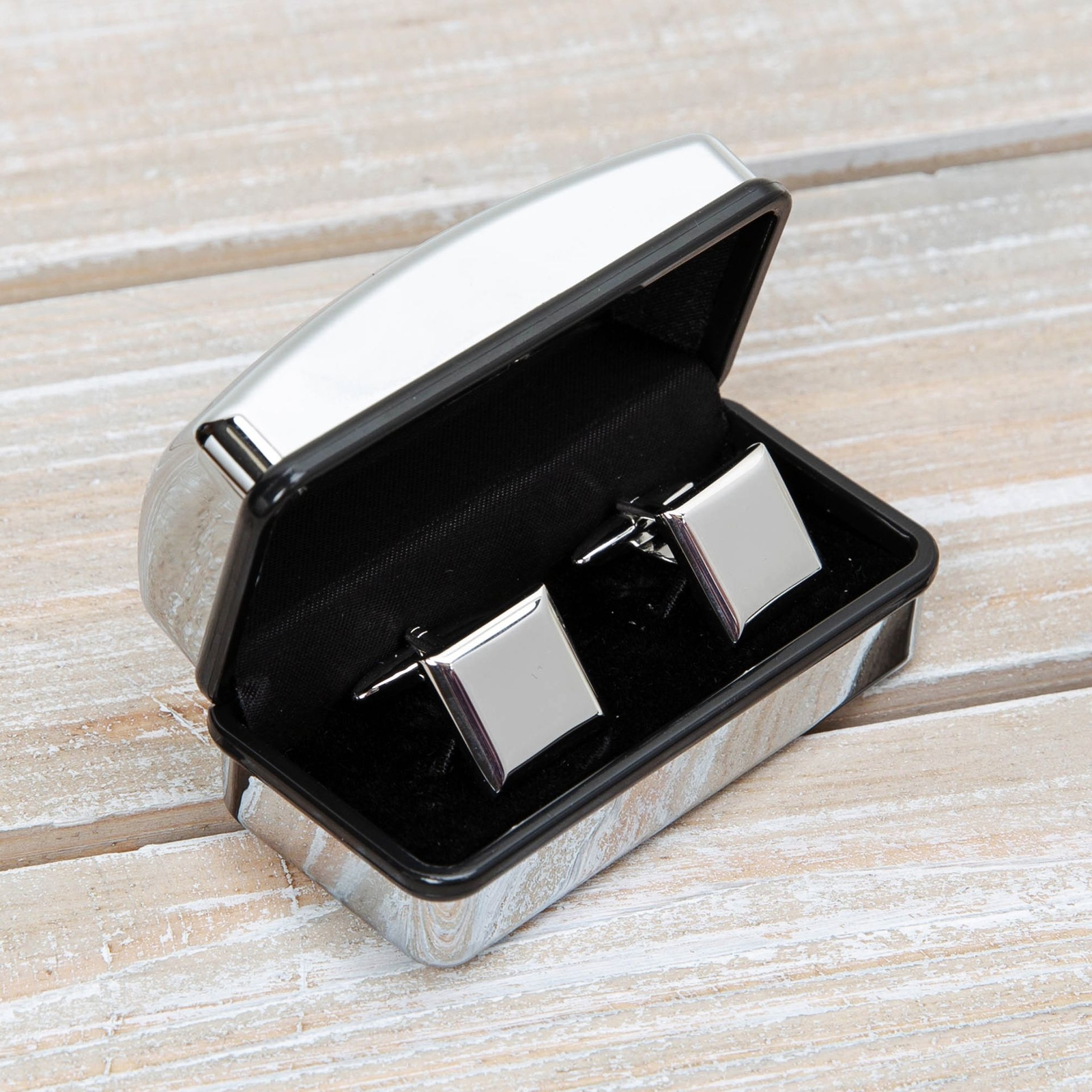 Plain Square Cufflinks in Engravable Box *(288/120)*