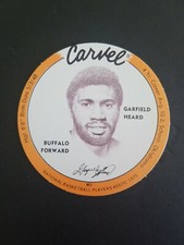 1975 CARVEL BASKETBALL DISC GARFIELD HEARD, BUFFALO BRAVES MINT COND. ORANGE