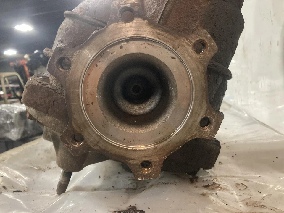 Used Differential Carrier Assembly fits: 2005 Nissan Armada 2.94 ratio rear Grad - Image 3 of 4