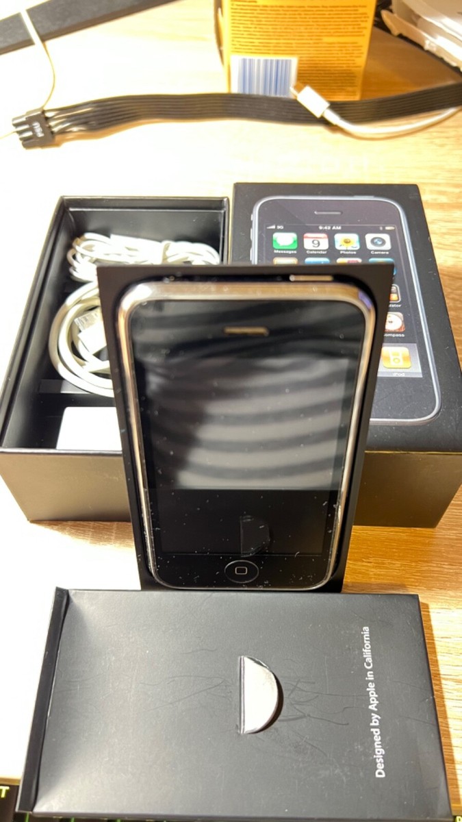 【極美品】Apple iPhone 3GS Black Apple iPhone 3GS - 16GB - Black [READ DESCRIPTION] | eBay