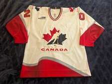 Vintage Bauer Authentic Canada Sakic 1996 World Cup of Hockey Jersey, Size 48