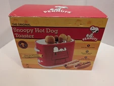 THE ORIGINAL SNOOPY HOT DOG TOASTER Smart Planet  PEANUTS by Schulz NIB