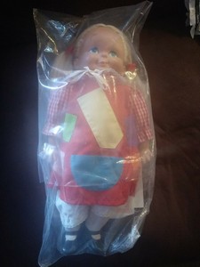 Kitty Carryall Doll from The Brady 
