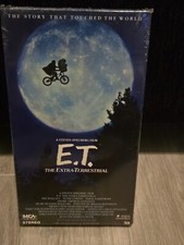 E.T. The Extra Terrestrial VHS TAPE 1982 Green Flap MCA Factory SEALED