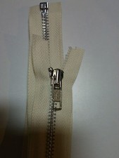 1 Stück YKK Metall Teilbar Jacken Reißverschluß Farbe: Wollweiß (254)