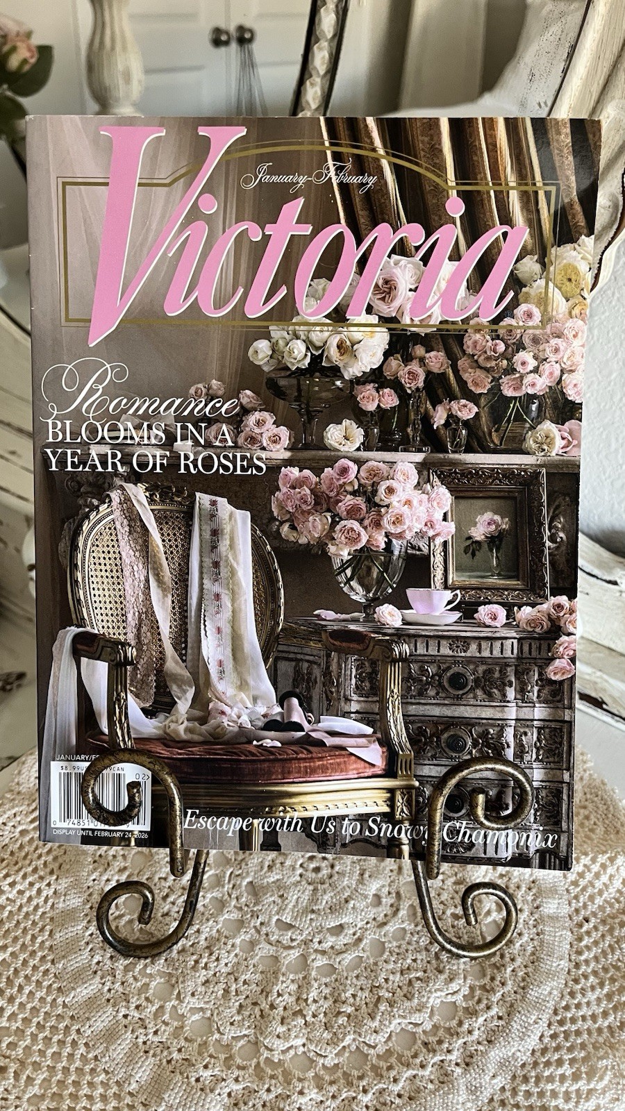 Victoria Magazine January/February 2026 Romance in A Year of Roses