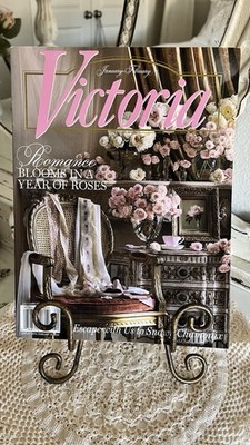 Victoria Magazine January/February 2026 Romance in A Year of Roses