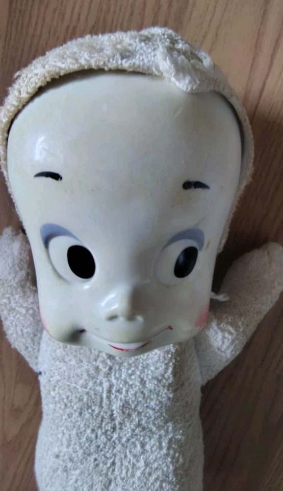 Muñeca parlante Casper The Friendly Ghost de colección Mattel años 60 cuerda 15"  Foto 3 de 4