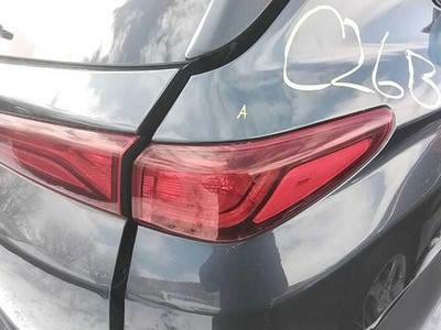 Used Right Tail Light Assembly fits: 2020 Hyundai Kona quarter panel mounted inc