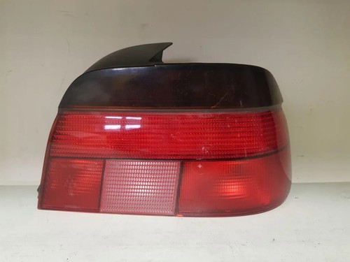 BMW 5 E39 Rücklicht hinten links 8358032 3.00 Diesel 2002 34008318