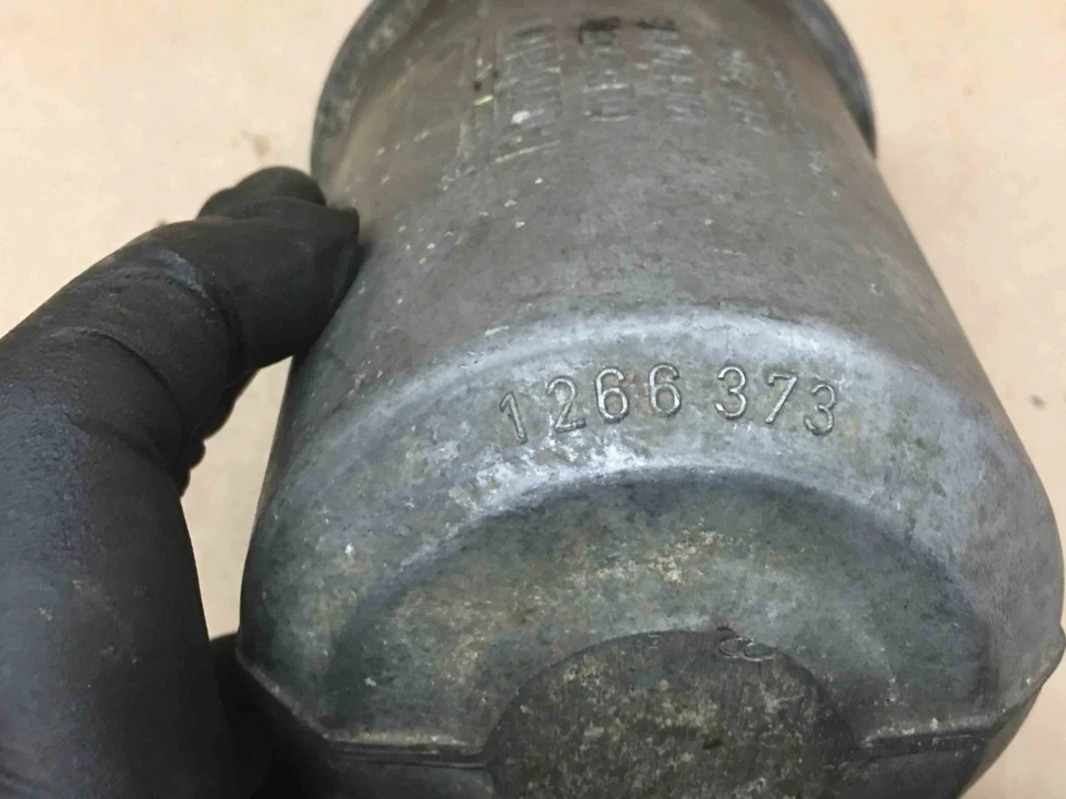 OEM BMW M30 E23 733i 735i КОРПУС МАСЛЯНОГО ФИЛЬТРА PUROLATOR КАНИСТРЫ PM2433 ОРИГИНАЛЬНЫЙ - Изображение 3 из 4