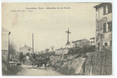83 Pierrefeu, District of La Croix