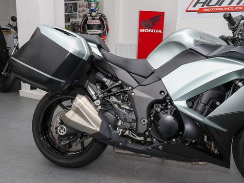 2018, '18 Kawasaki Z1000SX ABS, KTRC. ONLY 7,327 MILES. Lovely Bike. £8,195 - Picture 8 of 13