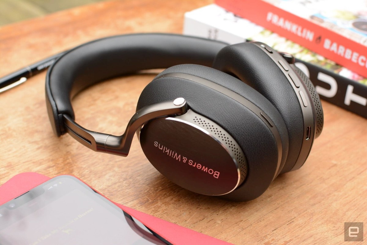 Bowers & Wilkins Px8 Wireless Over-Ear Headphones - Black Bowers & Wilkins Px8 Wireless Over-Ear Headphones - Black