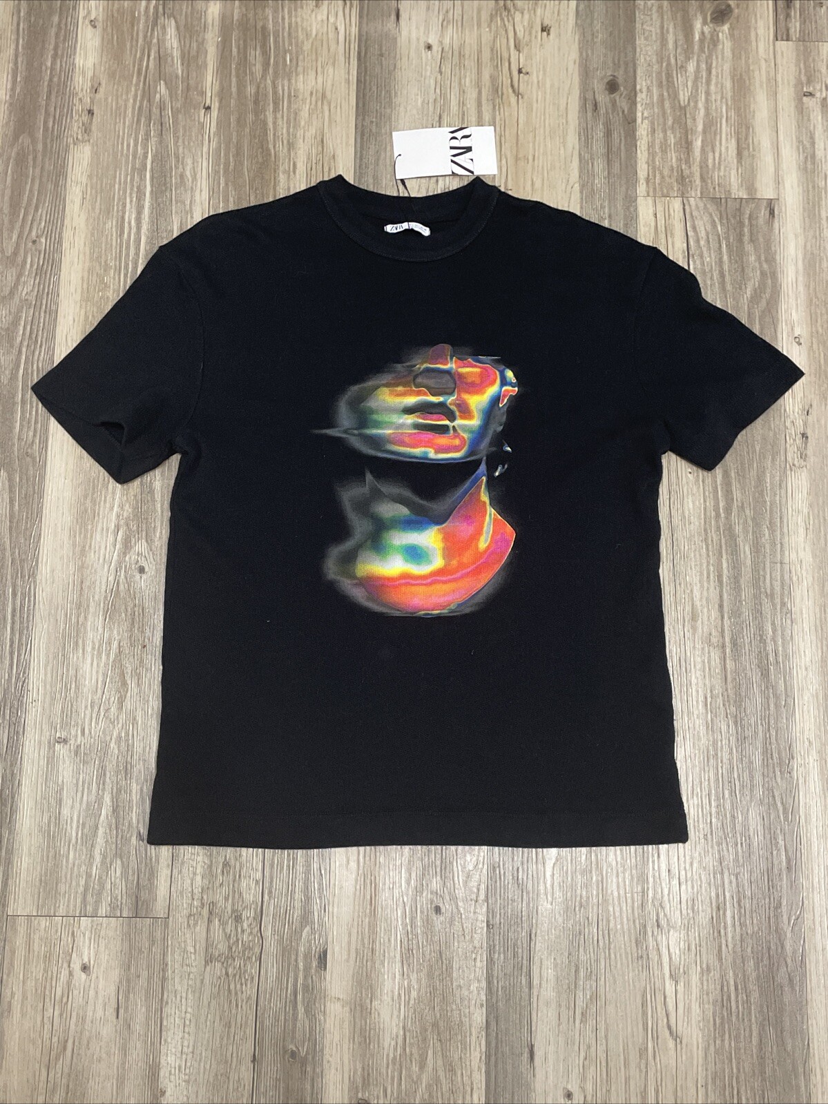 ZARA  ABSTRACT PRINTED KNIT TSHIRT MEN SIZE S