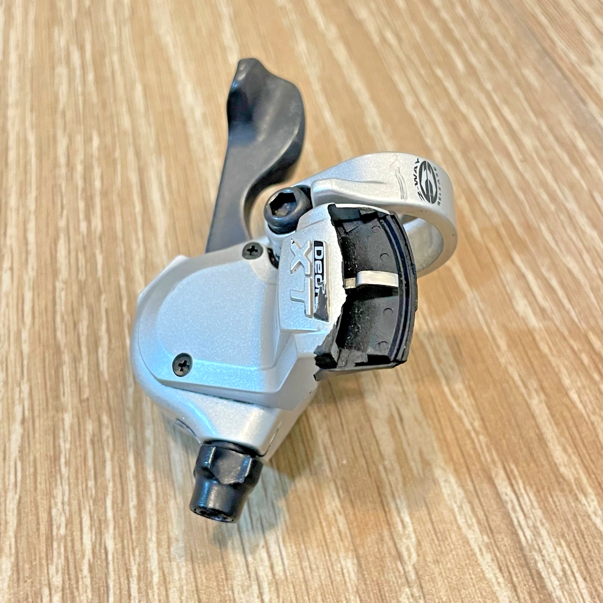 Shimano Deore XT SL-M760 9-Speed Mountain Bike Right Trigger