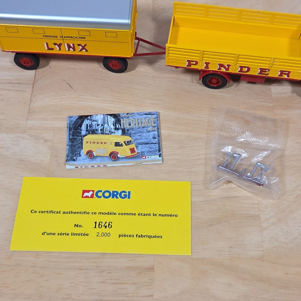 Pinder Jean Richard Circus EX72918 SIMCA CARGO Porte Barrieres & Remorque Corgi - Image 2 of 4