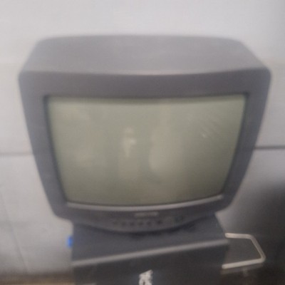 Samsung 1996 TXE1370 13'' Inch CRT Vintage Gaming Video Game TV Tested Works