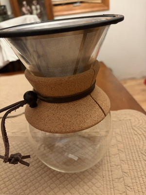 Bodum Pour Over Cafetiere 8 Cup 1.0L Borosilicate Glass Reusable Filter