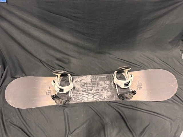 Ride Wildlife 155 Complete Package: Board Bindings Boots Helmet & Dakine Bag - Image 3 of 4