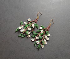 Flowers Beaded Handmade Earrings Long Daisy green twigs Seed Bead Fringe Jewelry