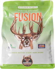 FUSION Deer Food Plot Seed for Spring or Fall Planting, Blend of Clover and Chic