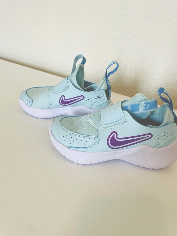 New Nike Flex Runner 3 "Glacier Blue/Blue/Chlorophyll/Hyper Violet" Size 9