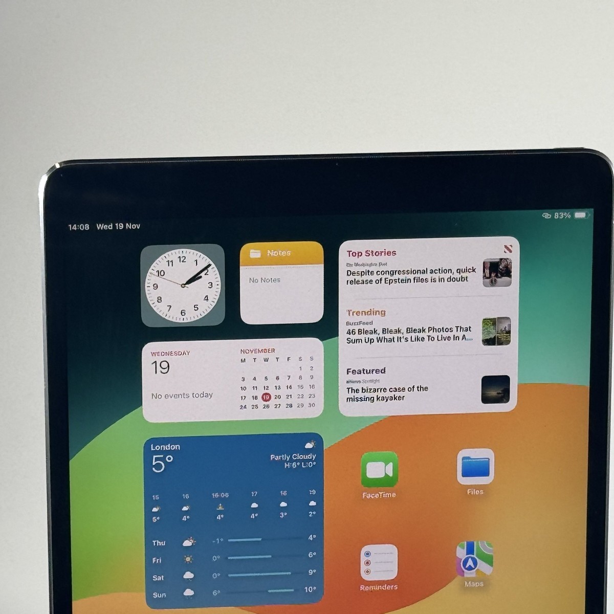 Apple iPad Pro 1st Gen. 64GB, Wi-Fi, 10.5 in - Space Grey for sale