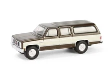 1986 GMC Suburban - Indian Bronze Diecast 1:64 Scale Model - Greenlight 68060E