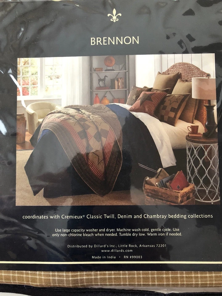 Dos (2) fundas de almohada Cremieux Brennon Euro Sham marrón marino nuevas en paquete precio de venta sugerido por el fabricante 39 USD cada una Foto 3 de 3